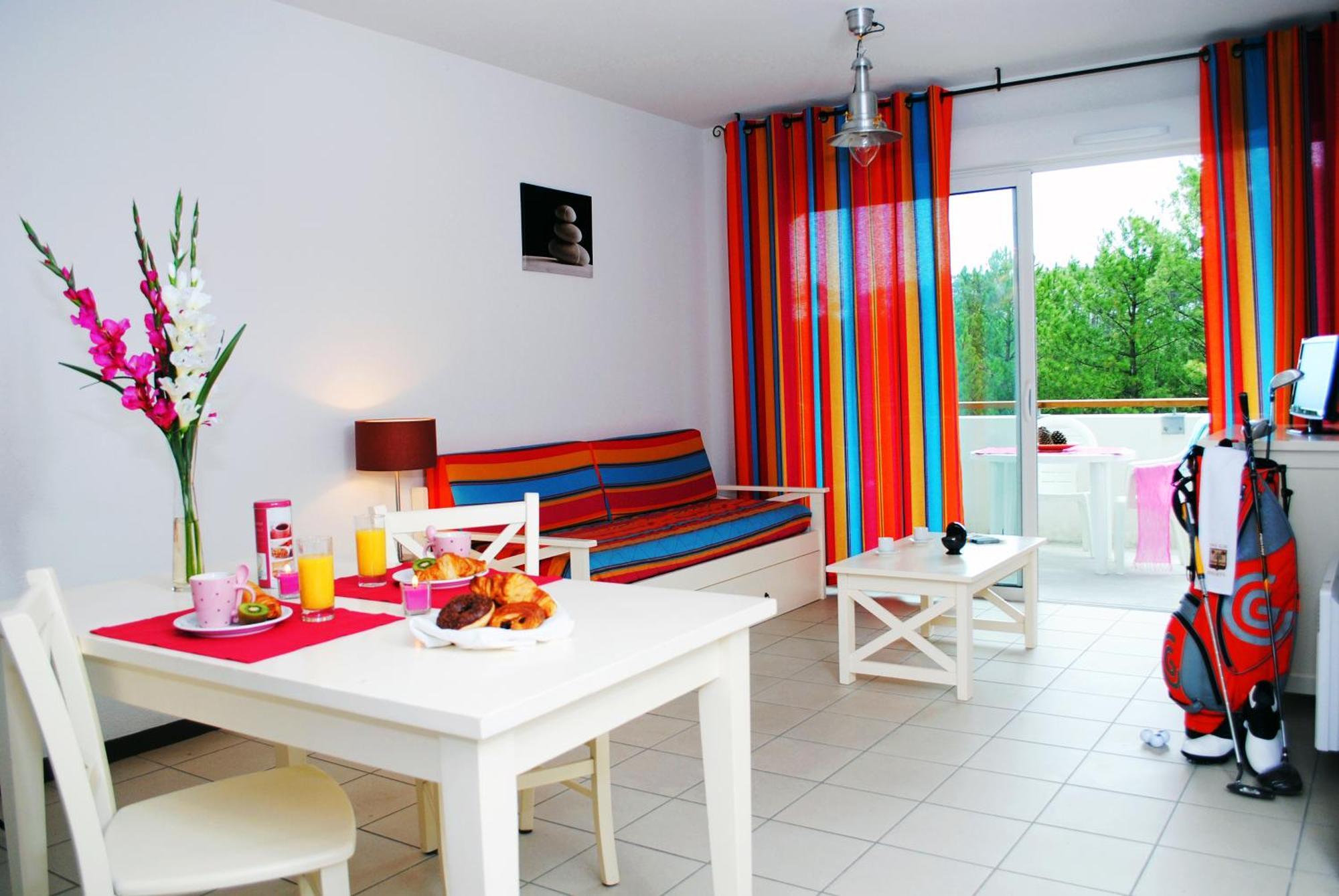 Residence Nemea Les Terrasses De L'Ocean Мольез-е-Маа Экстерьер фото