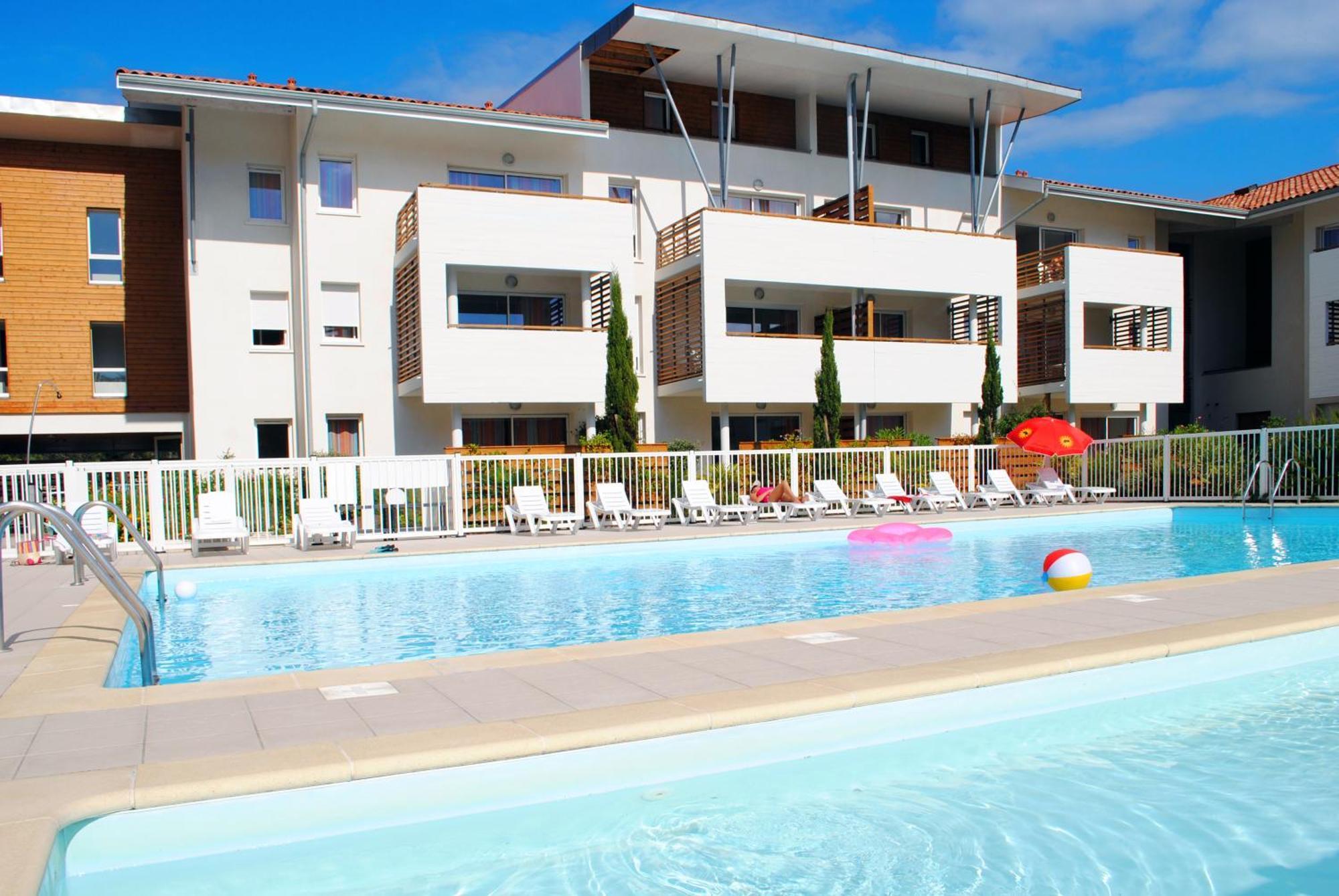 Residence Nemea Les Terrasses De L'Ocean Мольез-е-Маа Экстерьер фото